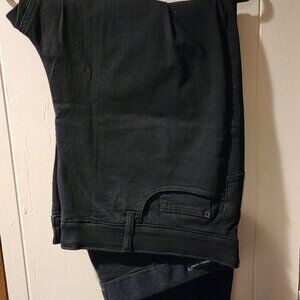 Torrid Premium Bombshell Skinny Jeans – Black – Size 26R